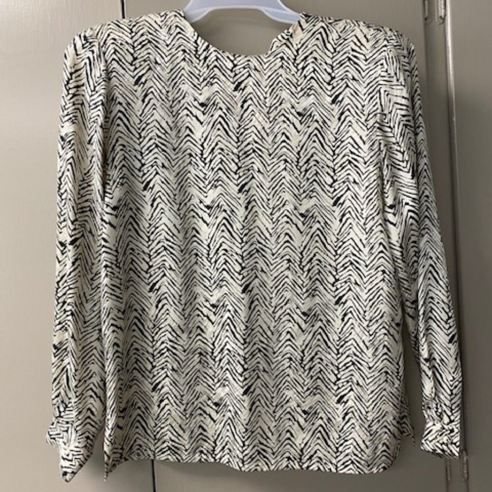 Doncaster Silk Blouse Size 4 with scarf